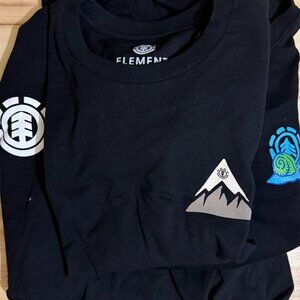 Bundle of Men's Long Sleeve Tee-Shirts (3)